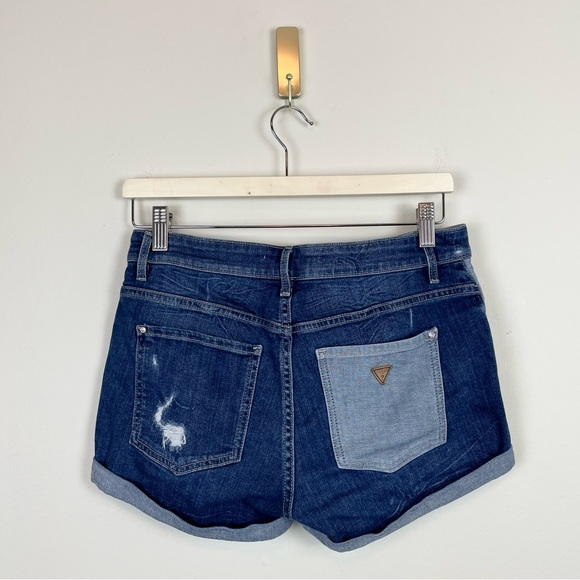 Guess Distressed Denim Shorts Size 26 - Picture 3 of 5